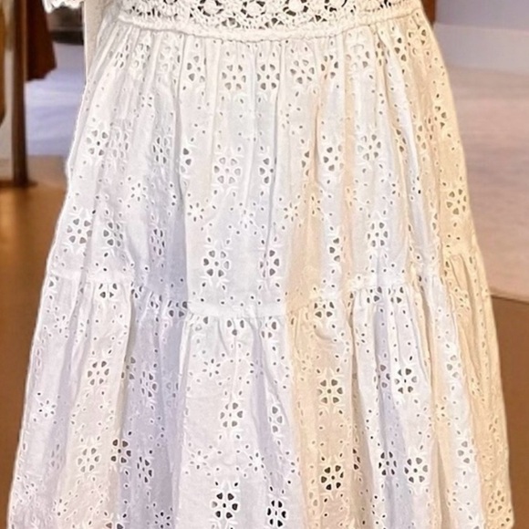 Gorgeous white crochet and eyelet puffed sleeve dress Bohemian Beautiful - Picture 8 of 16
